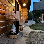 Roubenka * Vir